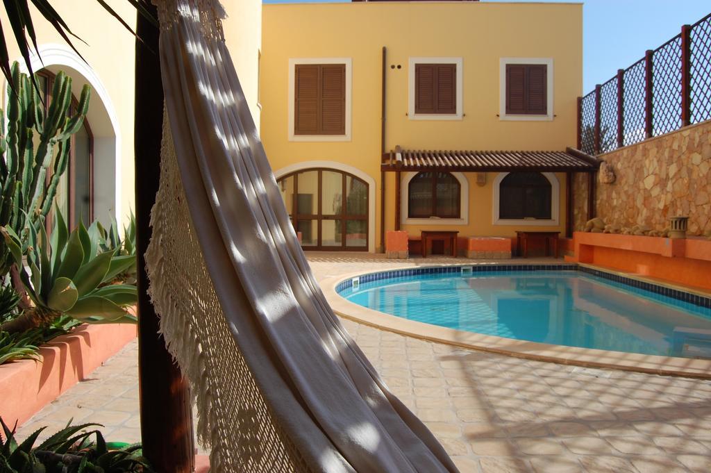 El Mosaico Del Sol Otel Lampedusa Dış mekan fotoğraf